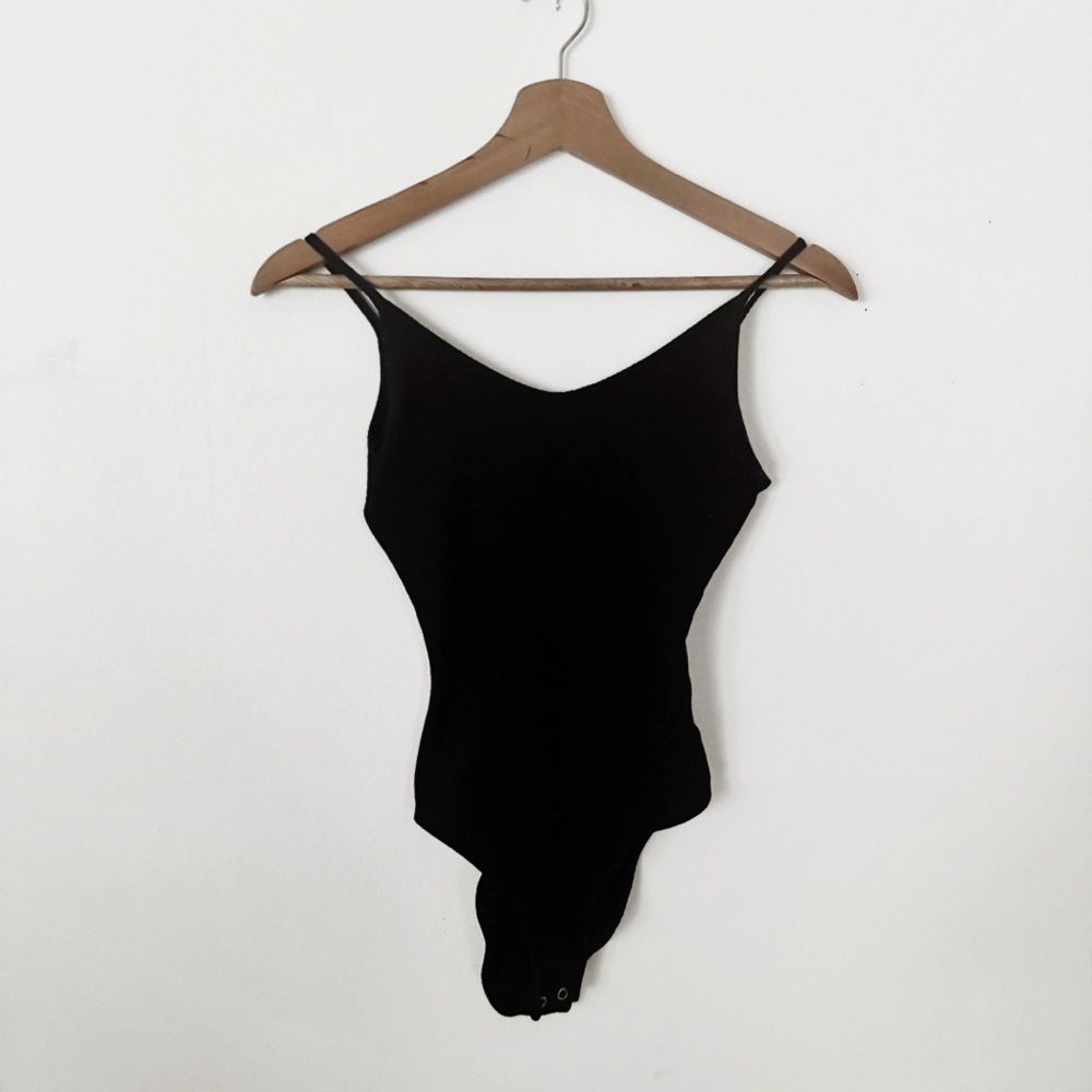 American Eagle Outfitters Black V-Neck Spaghetti-Strap Bodysuit small